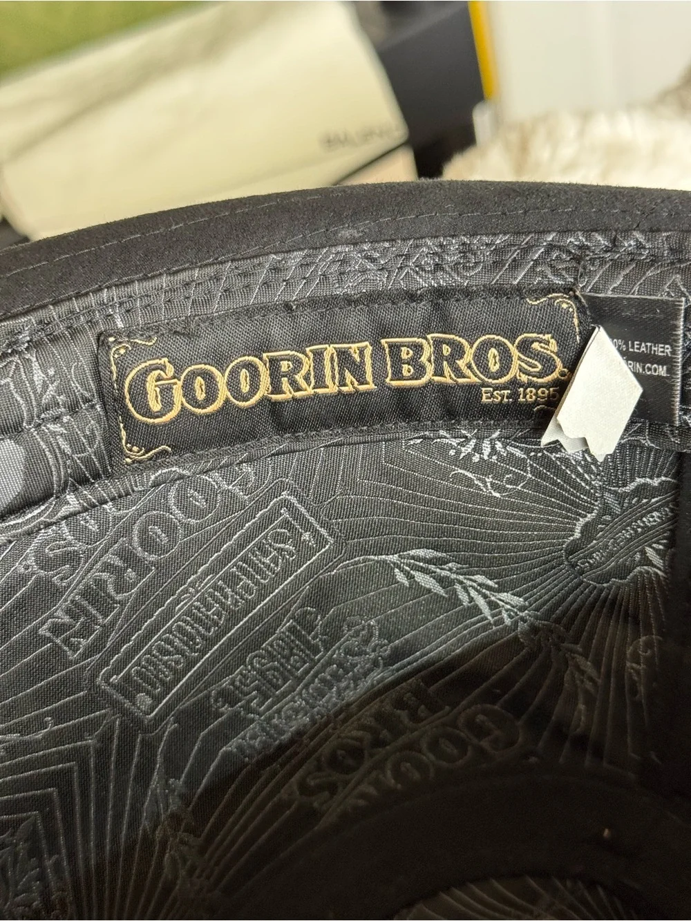 Goorin Bros Black 100% Leather Trilby Hat with Branded Metal Emblem Sz XL Rare